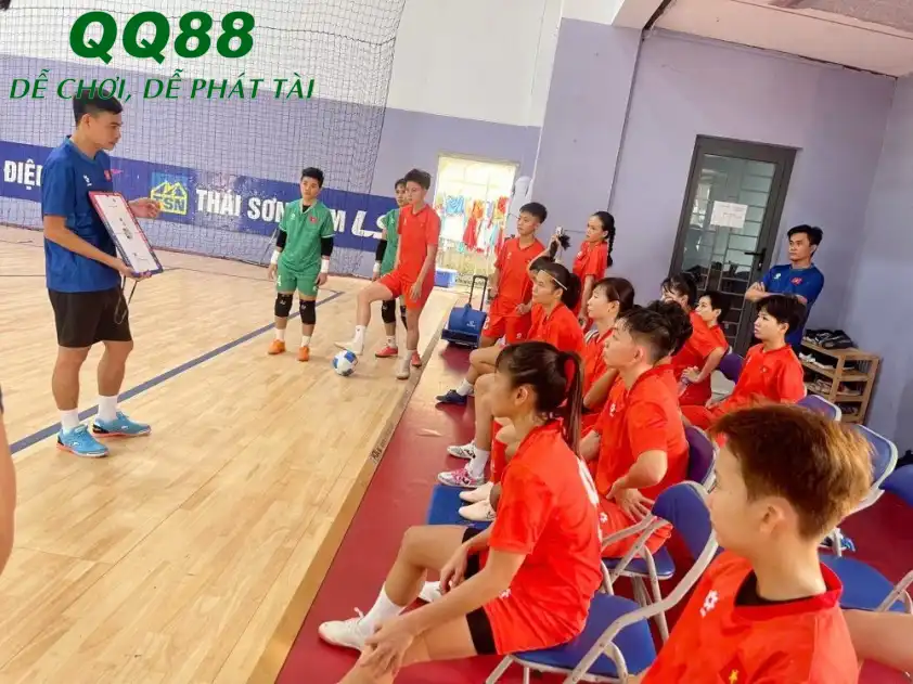 Danh sách chính thức đội tuyển Futsal nữ Việt Nam tham dự SEA Games 33 sẽ được rút gọn vào ngày 9/12. Danh sách chính thức đội tuyển Futsal nữ Việt Nam tham dự SEA Games 33 sẽ được rút gọn vào ngày 9/12.